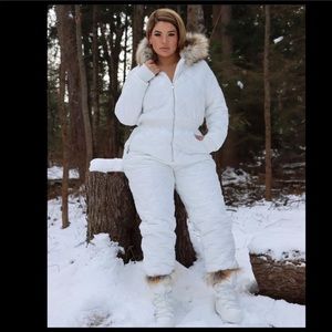 Brand New fashion to figure Snowsuit